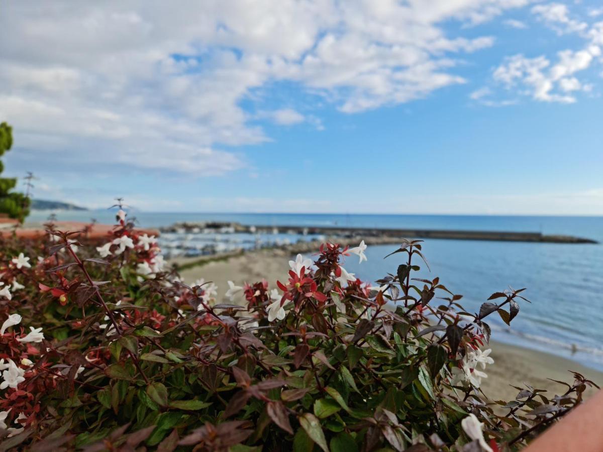 Villa Martina Mare Casal Velino Exteriör bild